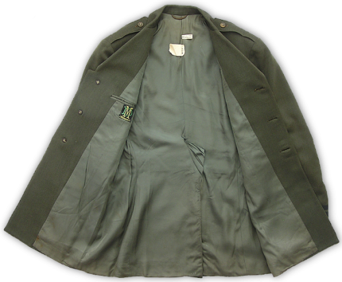 Зимняя зеленая униформа офицеров и ее составляющие.