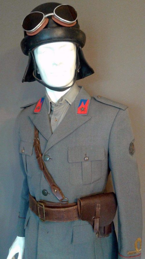 Парадная униформа М40 офицера-танкиста.