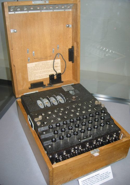 4-роторная Enigma для подлодок Кригсмаоине.