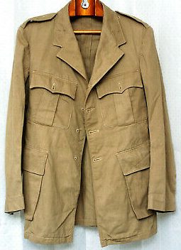 Офицерская хлопчатобумажная куртка KD Bush с 1943 года заменила традиционные рубашки. 