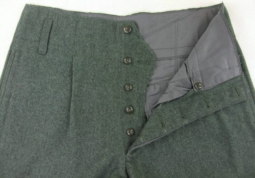 Серо-зеленые шерстяные брюки M40.