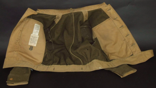 Куртка для спецслужб, поставляемая американцами в 1943 году.