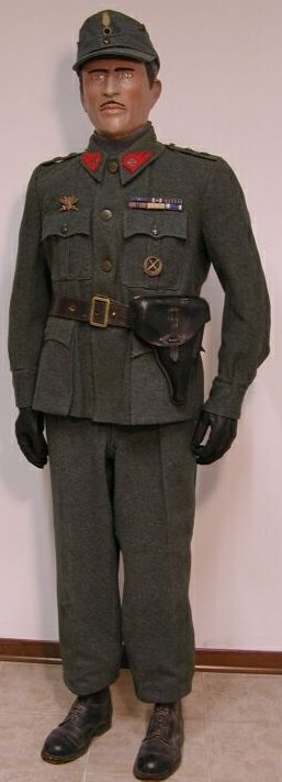 Зимняя униформа военнослужащего RSI.