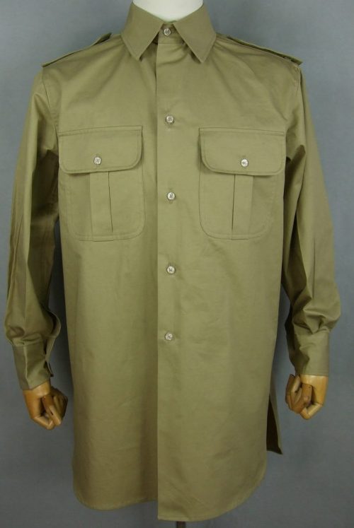Тропическая рубашка офицера М40.