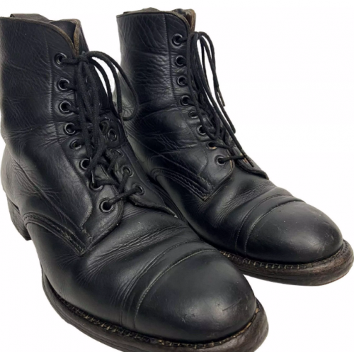 Кожаные ботинки офицеров Королевской морской пехоты.
