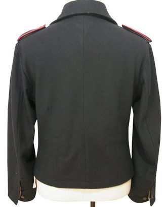 Черная шерстяная куртка и брюки танкиста.