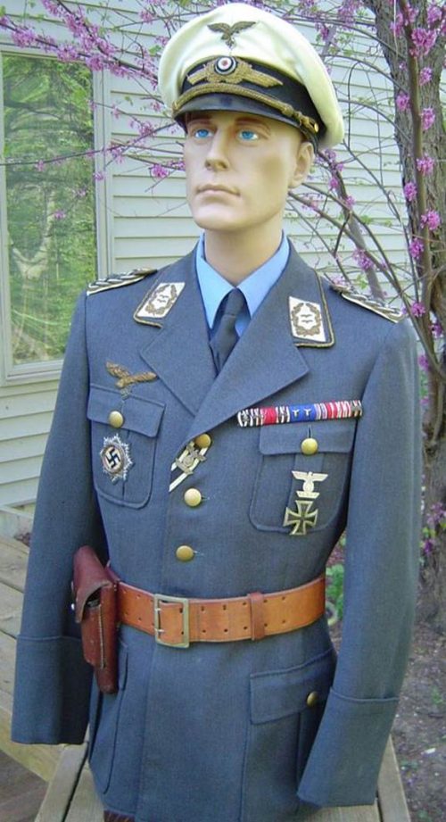 Униформа генерал-лейтенанта Люфтваффе.