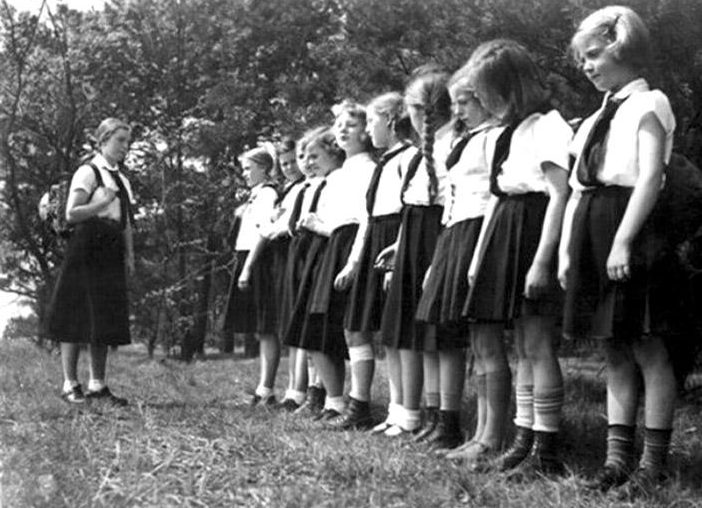 Лагерь Союза девочек. 1933 г. 