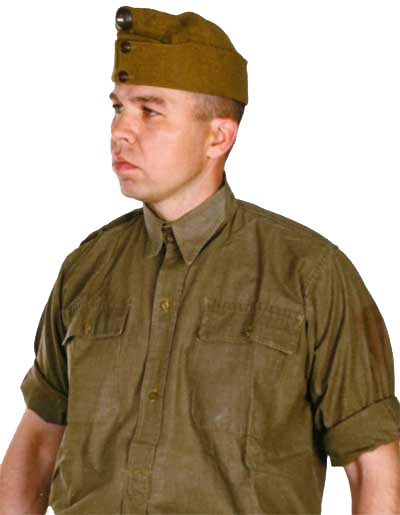 Пехотинец в летней хлопковой рубашке.