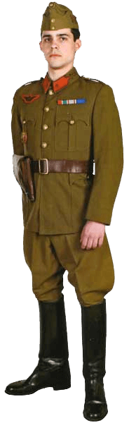 Лейтенант артиллерии в полевой униформе.