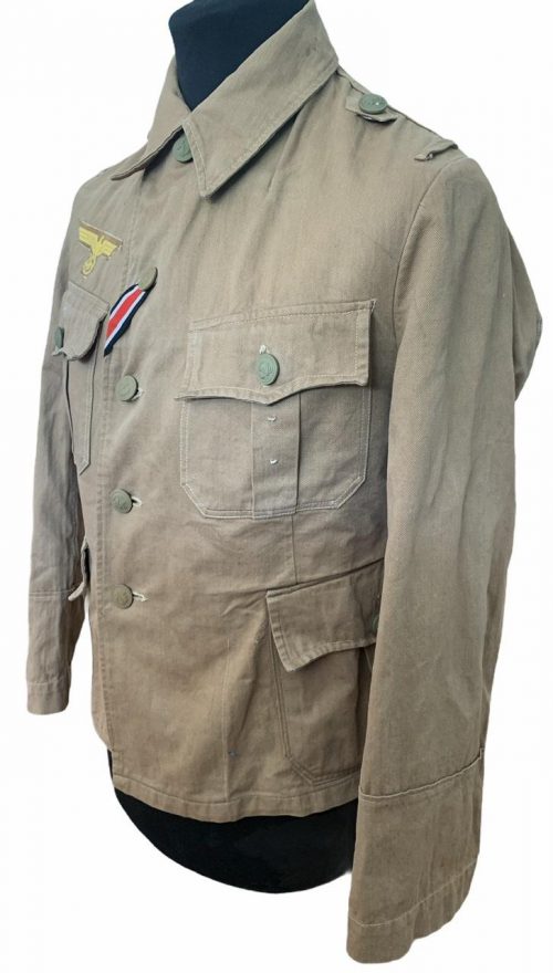 Тропическая униформа Кригсмарине с брюками образца 1941 года.