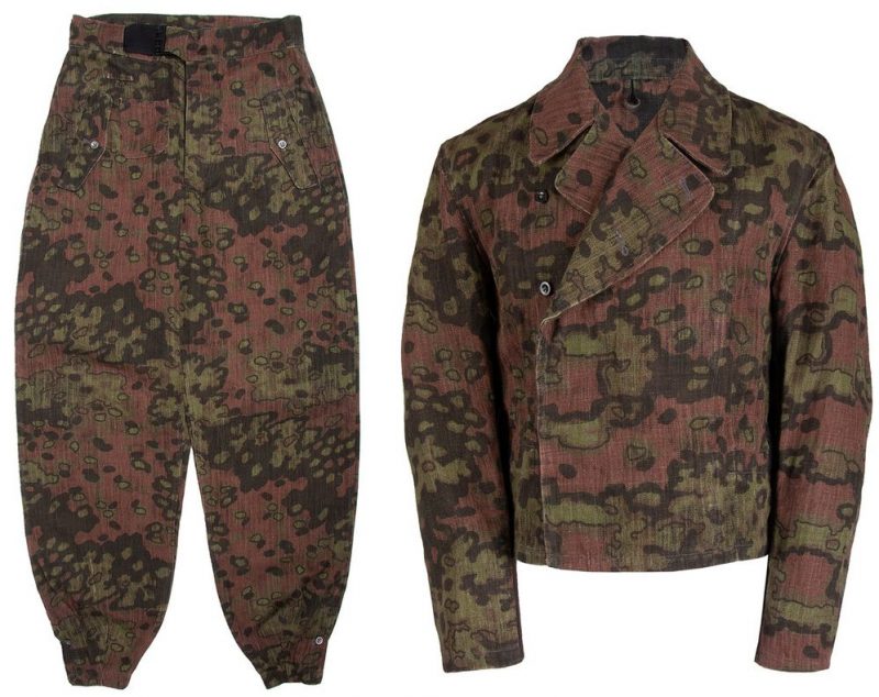 Камуфляжные куртки и брюки танкистов.
