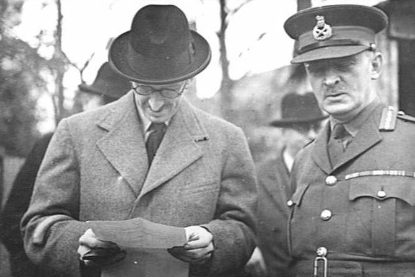 Генерал-майор Х.Д. Винтер с секретарем доминионов лордом Крэнборном. 1940 г.