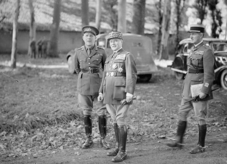 Лорд Горт и генерал Гамелен в Ле-Коруа. 1939 г.