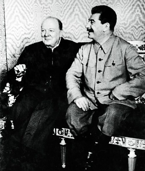 Уинстон Черчилль с Иосифом Сталиным на Московской конференции. 1942 г.