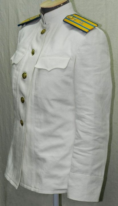 Китель офицерский, летний для повседневной формы одежды вне строя образца 1943 г.