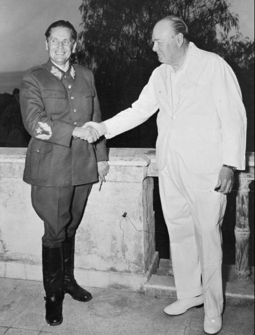 Маршал Тито и Уинстон Черчилль. 1944 г.