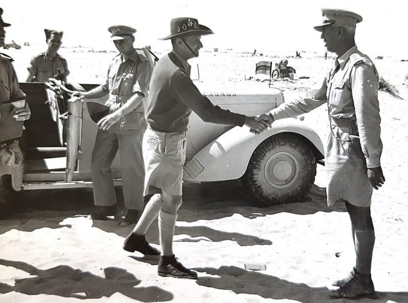 Пафсаниас Кацотас с Бернардом Монтгомери. Эль-Аламейн, 1942 г.