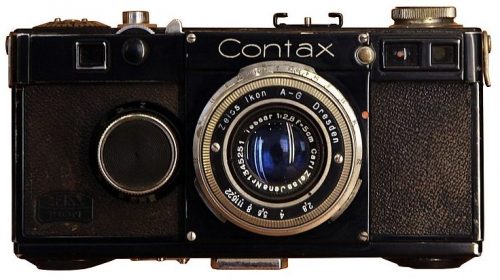 Первая модель фотоаппарата «Contax», 1932 год.