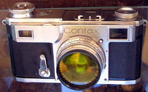 Фотоаппарат «Contax II».