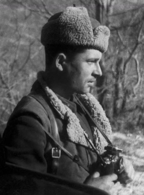 Военный фотокорреспондент Владимир Иванов. 1942 г.