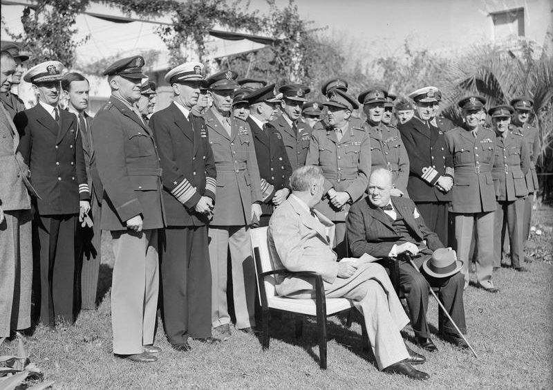 Чарльз Портал на конференции союзников по большой стратегии в Северной Африке. 1943 г. 