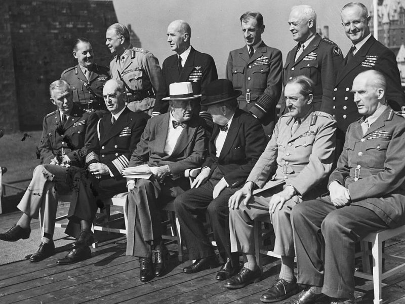 Маршал авиации сэр Чарльз Портал на Квебекской конференции. 1944 г.