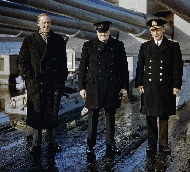 Адмирал Тови с Уинстоном Черчиллем и сэром Стаффордом Криппсом. 1942 г.