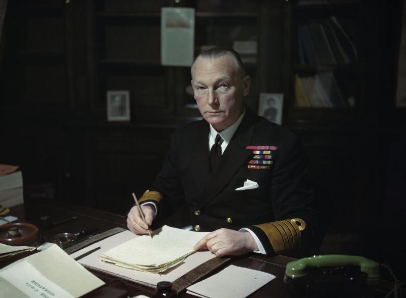 Адмирал флота Джон Тови. 1945 г. 