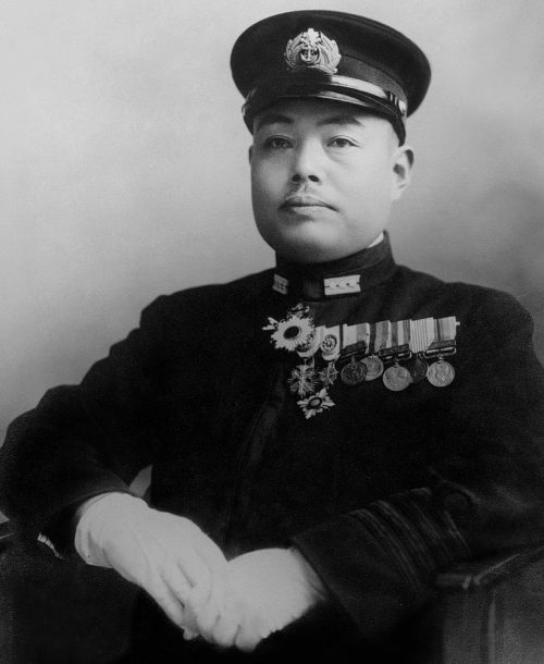 Абэ Тосио. 1940 г.