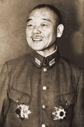 Коисо Куниаки в Корее. 1942 г.