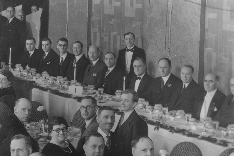 Франклин Д. Рузвельт, Х. Моргентау-младший, Герберт Леман и другие в Олбани, Нью-Йорк. 1930 г.