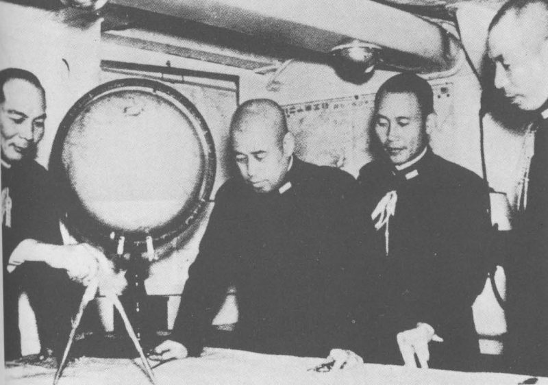 Исороку Ямамото и Матомэ Угаки на линкоре «Нагато». 1940 г.