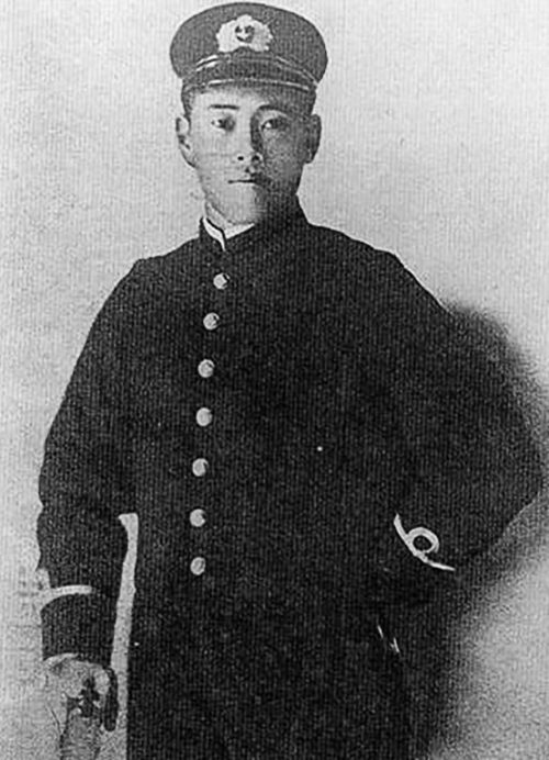 Ямамото в 1905 году.