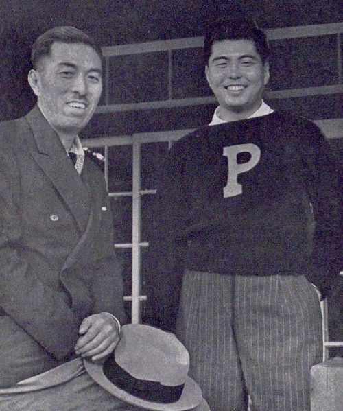 Фумимаро Коноэ и его сын Фумитака. 1938 г.