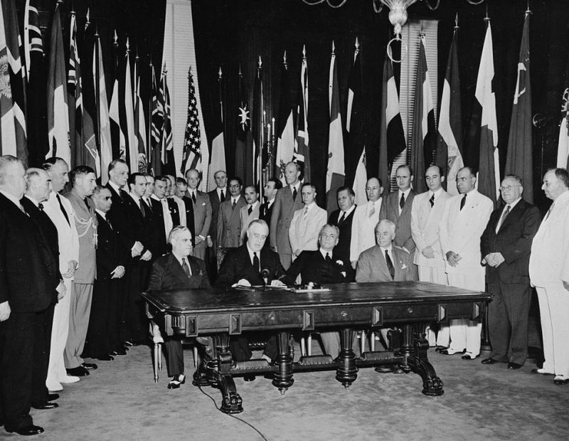 Корделл Халл на заседании Организации Объединенных Наций. 1942 г.