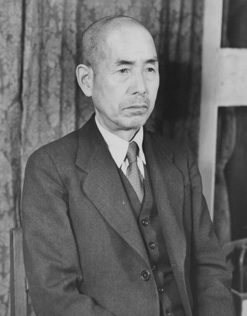 Хата Сюнроку во время Токийского трибунала. 1947 г.