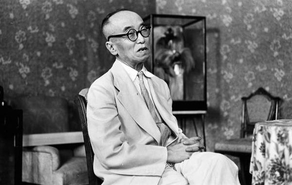 Хигасикуни Нарухико. 1963 г.