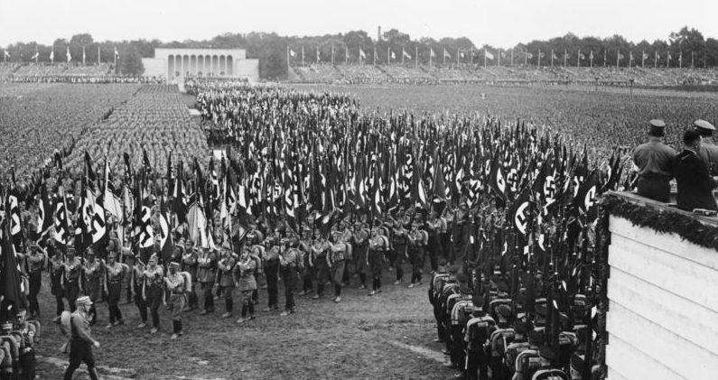 Нацистский съезд в Нюрнберге. 1933 г.