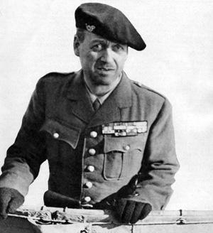 Генерал Бетуар, командующий французским экспедиционным корпусом в Нарвике. 1940 г. 