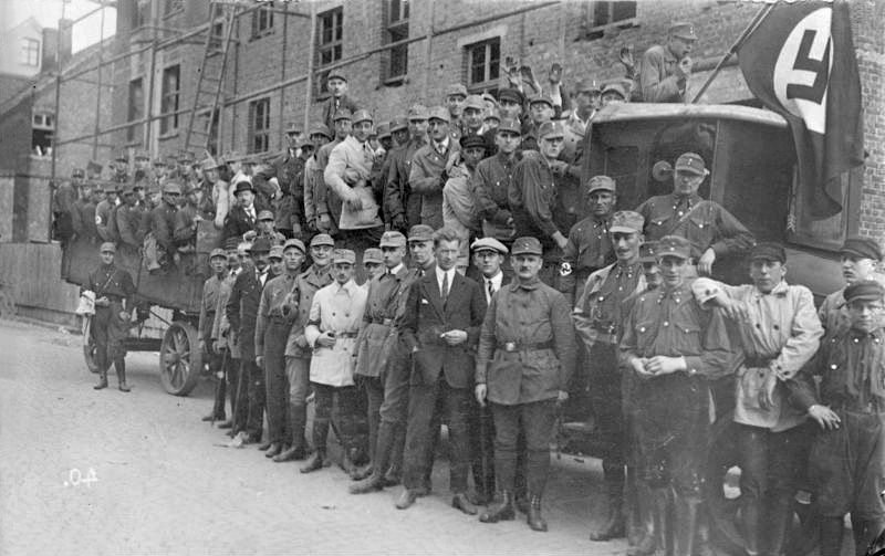 Штурмовики СА перед партийным съездом. 1926 г.