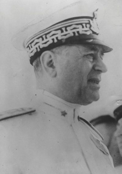 Вице-адмирал Иниго Кампиони. 1944 г.