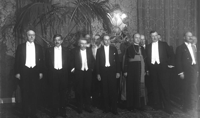 Премьер-министр Франции Лаваль со своими министрами в Берлине. 1931 г. 