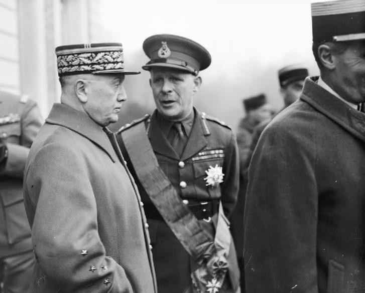 Генерал Жорж (слева) с генералом лордом Гортом в Аррасе. 1940 г.
