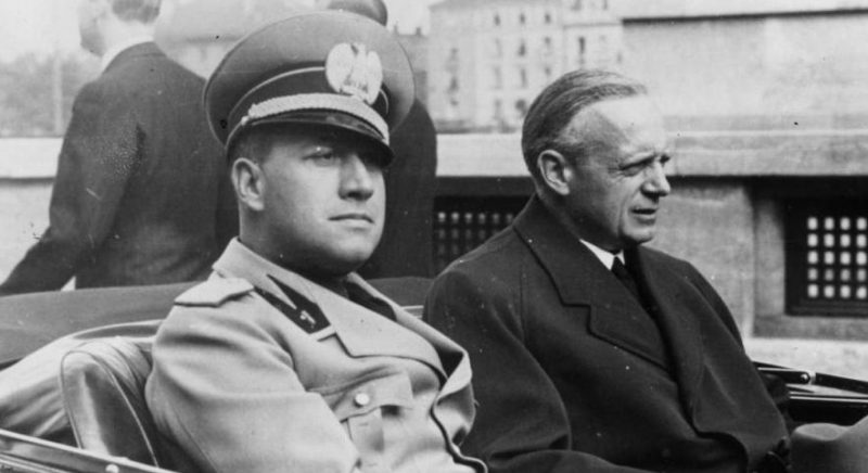 Министры иностранных дел: Чиано и Риббентроп. 1938 г.