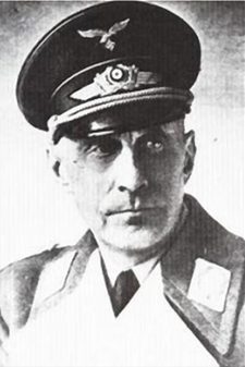 Генерал-лейтенант Хьюго Грамме - первый руководитель RLB.