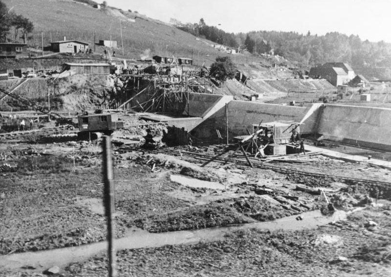 Строительство бункеров на «Линии Зигфрида». 1938 г.