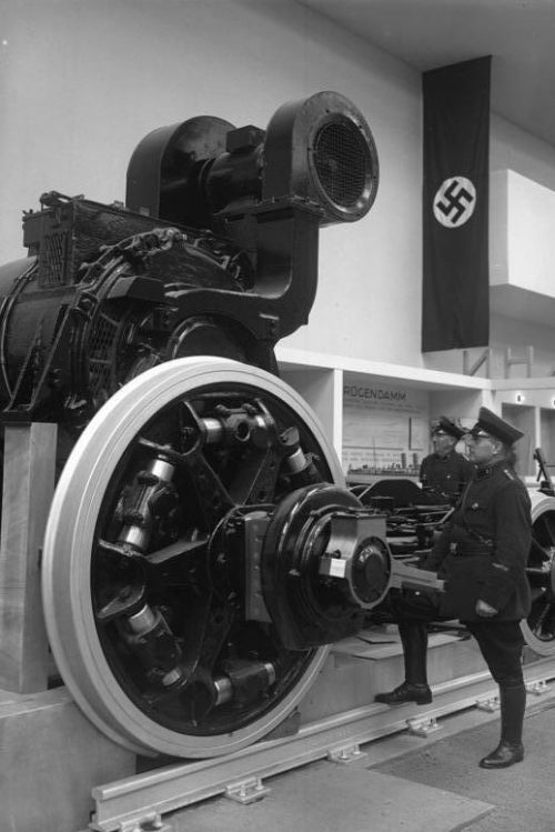 Выставка «Немецкий народ - немецкий труд». 1934 г.