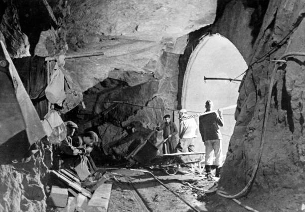 Строительство бункера на Атлантическом вале. 1942 г.
