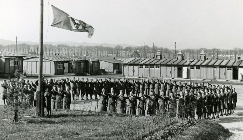 Женская трудовая служба Корбахе. 1939 г.